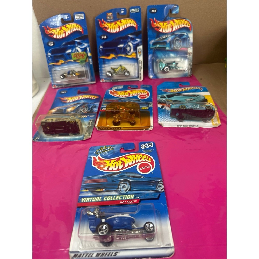 Hot Wheels Lot of 7 Vintage Diecast Cars Go Kart Hot Seat Sand Stinger 1956 Ford